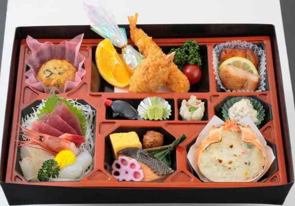 パック型弁当　梅3,500円